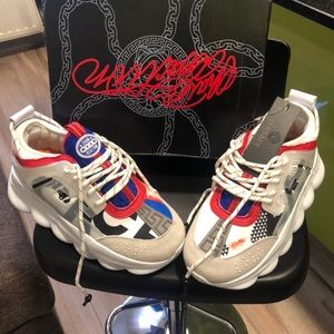 Meet your Posher, Kendall